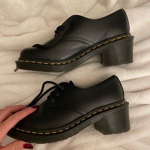 AMORY WOMEN'S WANAMA LEATHER HEELED DOC MARTENS